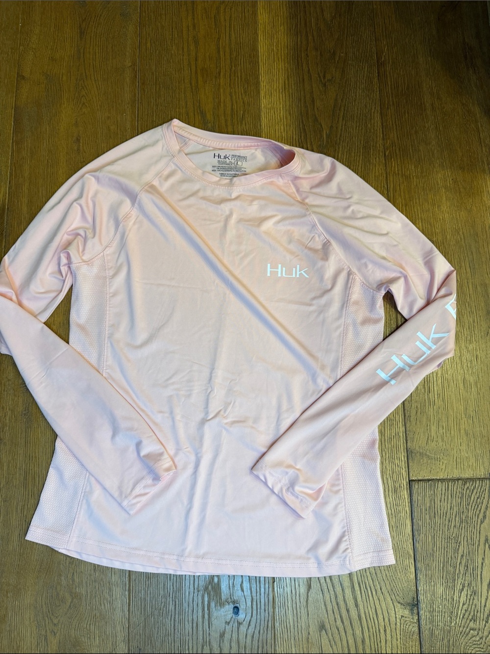 Huk Women's Long Sleeve Performance Top - Pale Pink